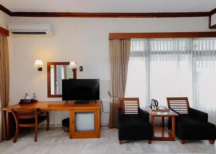 ホテル Langon Bali By The Lavana