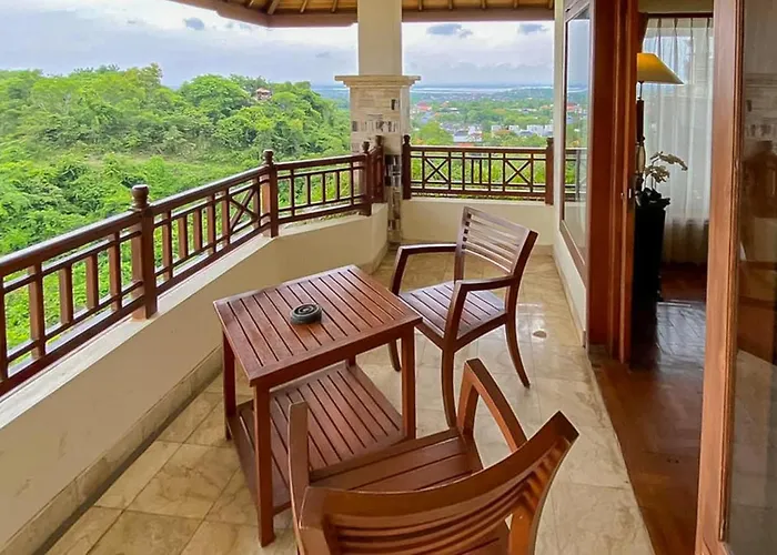 Langon Bali By The Lavana ヌサドゥア