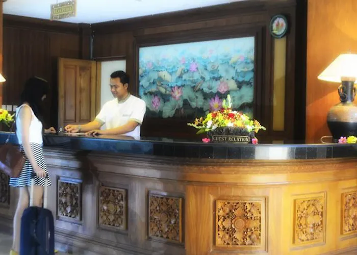 ホテル Langon Bali By The Lavana